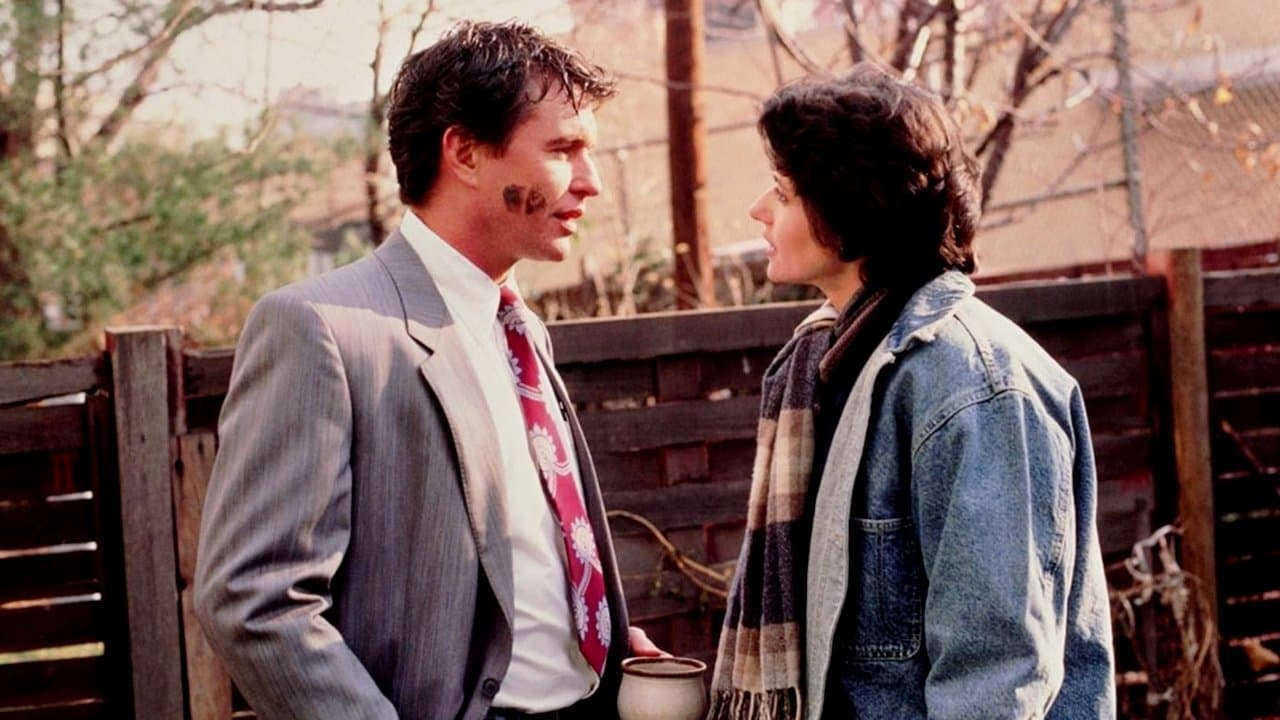 Biri Beni Gözetliyor