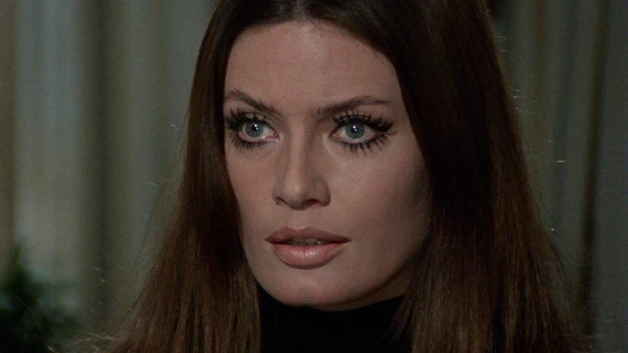 Sette orchidee macchiate di rosso