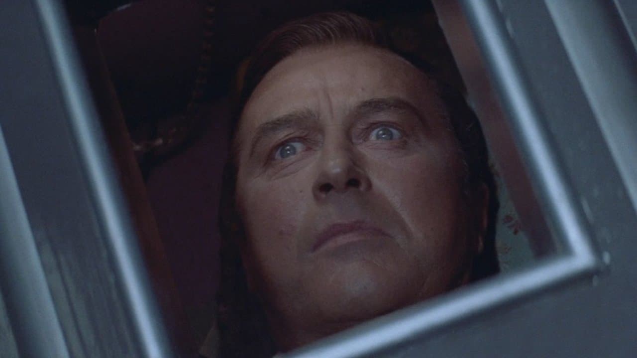 Ölmeden Gömülenler