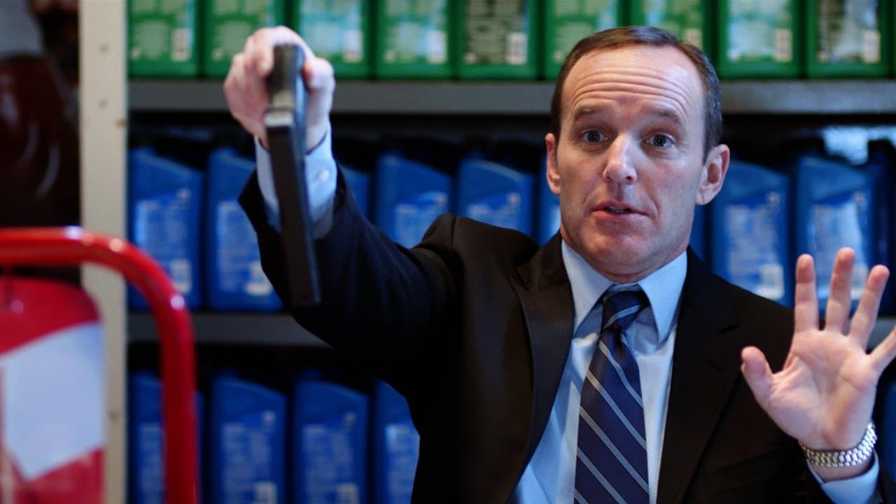 Marvel One-Shot: Thor'un Çekici'nin Yolunda Komik Bir Şey